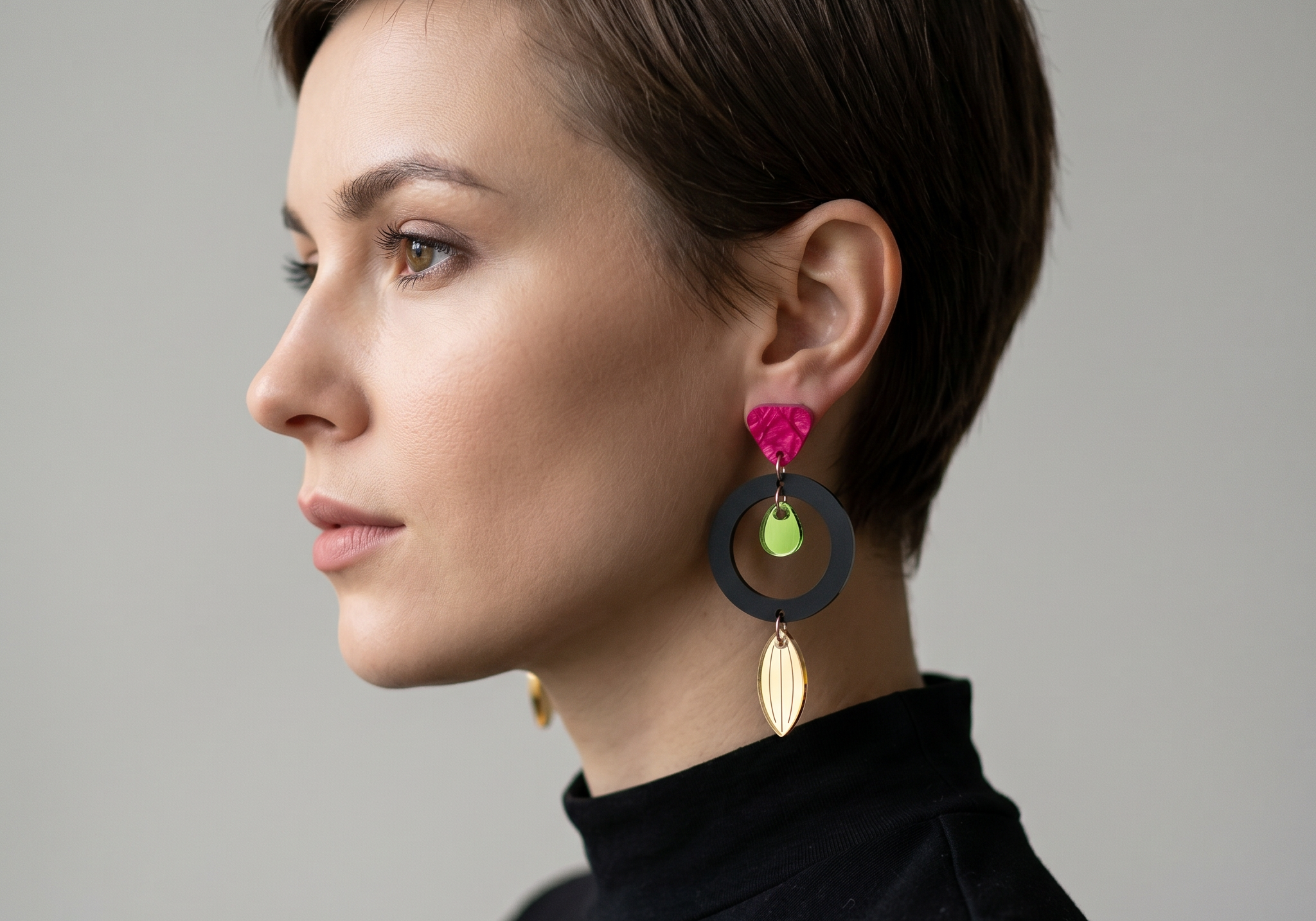 Earrings for Short Hair: What Actually Works - A Complete Styling Guide