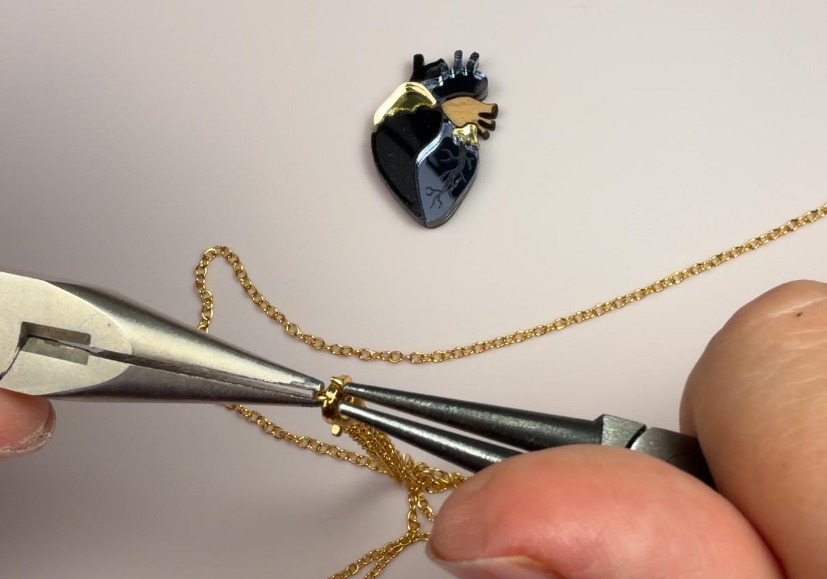 What to Look for When Buying Handmade Jewelry Online: The Complete Buyer's Guide